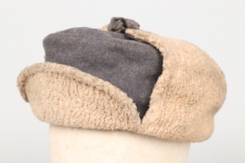 Luftwaffe winter fur cap - 1942