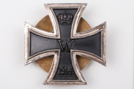 1914 Iron Cross 1st Class on screw-back