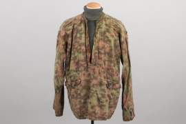 Waffen-SS M42 "blurred edge" camo smock