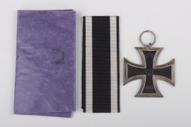 1914 Iron Cross 2nd Class with paper packaging