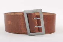 Wehrmacht officer's 2-claw belt