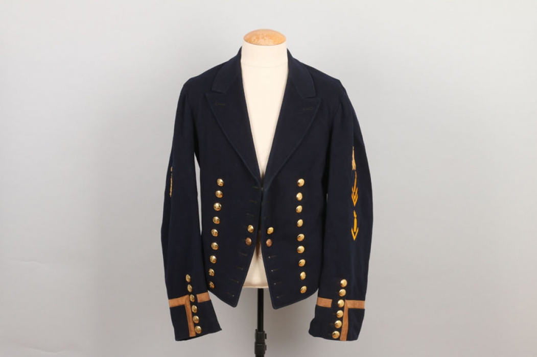 Kaiserliche Marine naval tunic with shooting badge