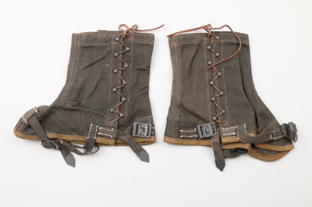 Waffen-SS Gebirgsjäger gaiters - stamped