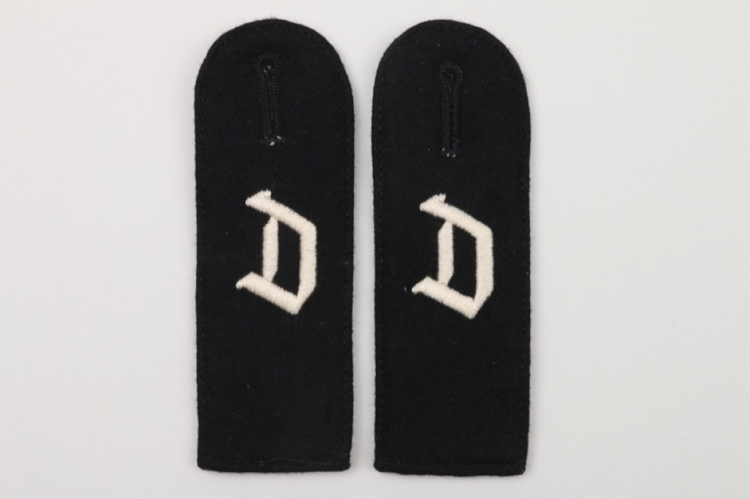 SS-VT "Deutschland" EM/NCO shoulder board