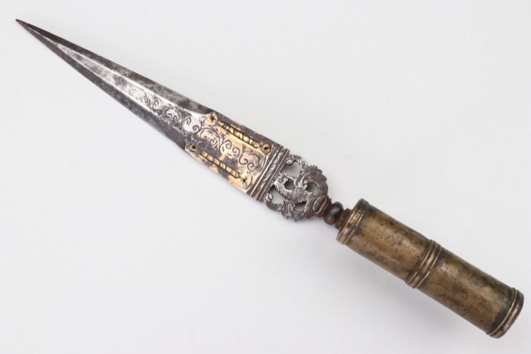 Italy - 18C socket bayonet