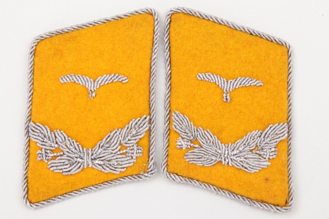 Luftwaffe flying troops collar tabs - Leutnant