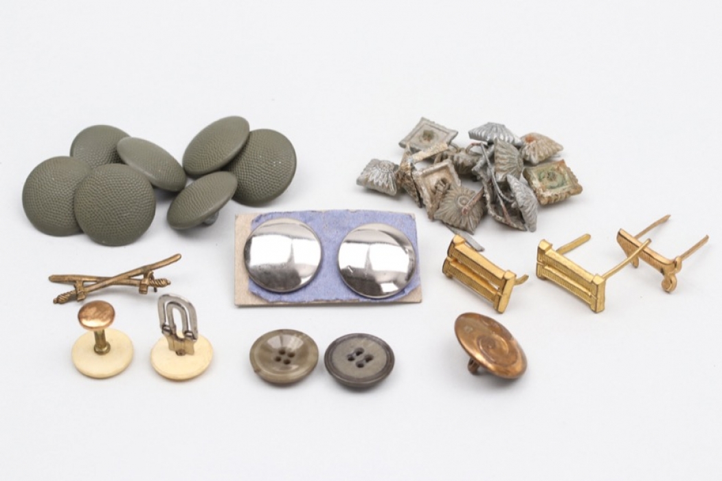 Third Reich lot of uniform accessories