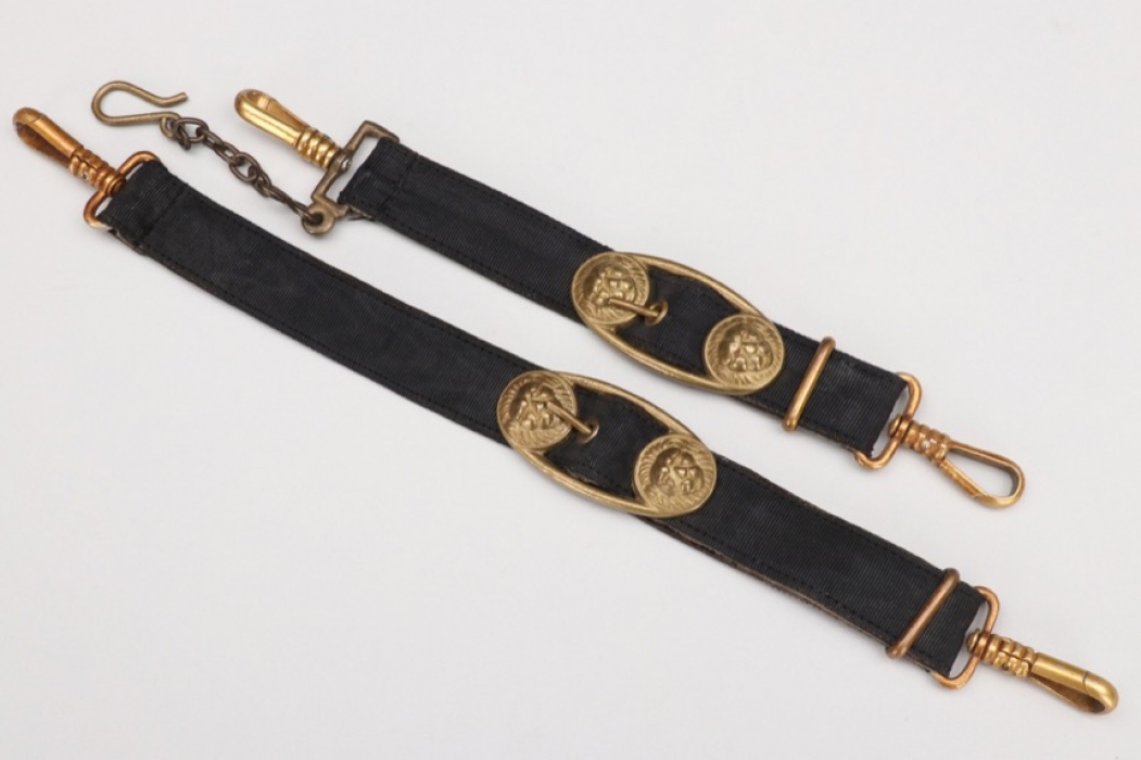 Kriegsmarine officer's dagger hangers