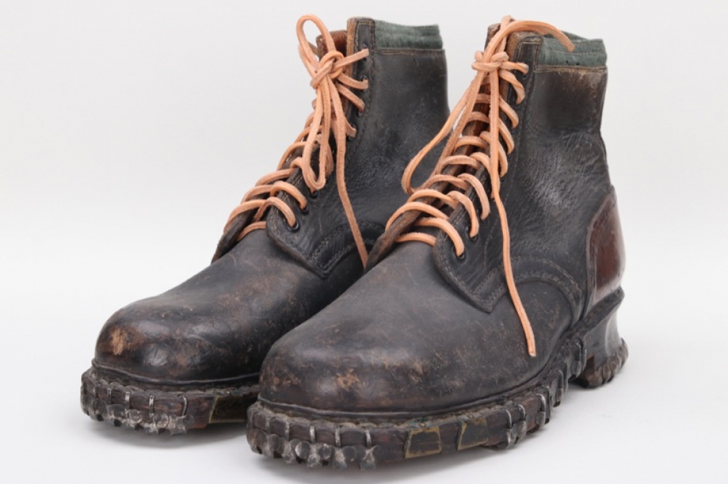 Heer Gebirgsjäger mountain boots