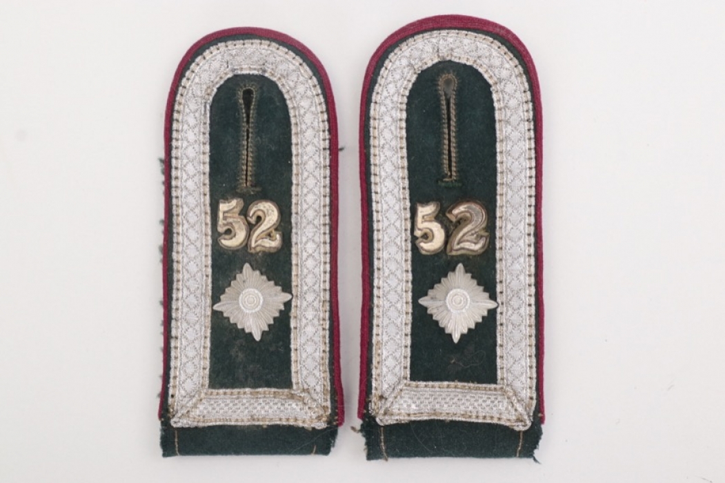 Heer Nebelwerfer-Regiment 52 shoulder boards - NCO