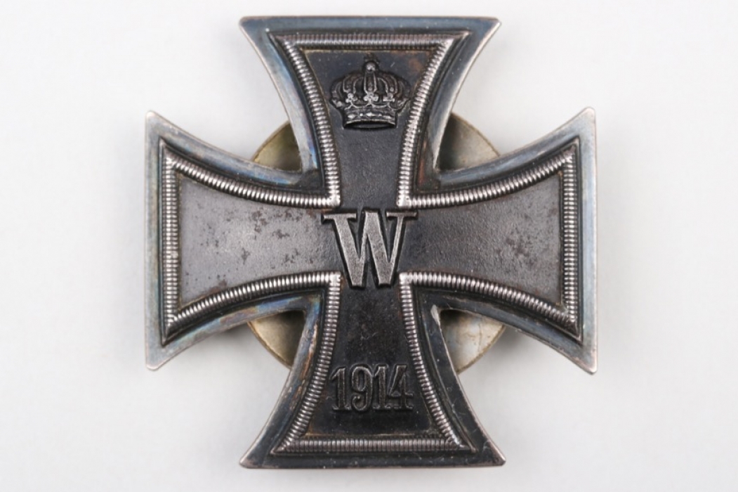 1914 Iron Cross 1st Class on screw-back - "800"