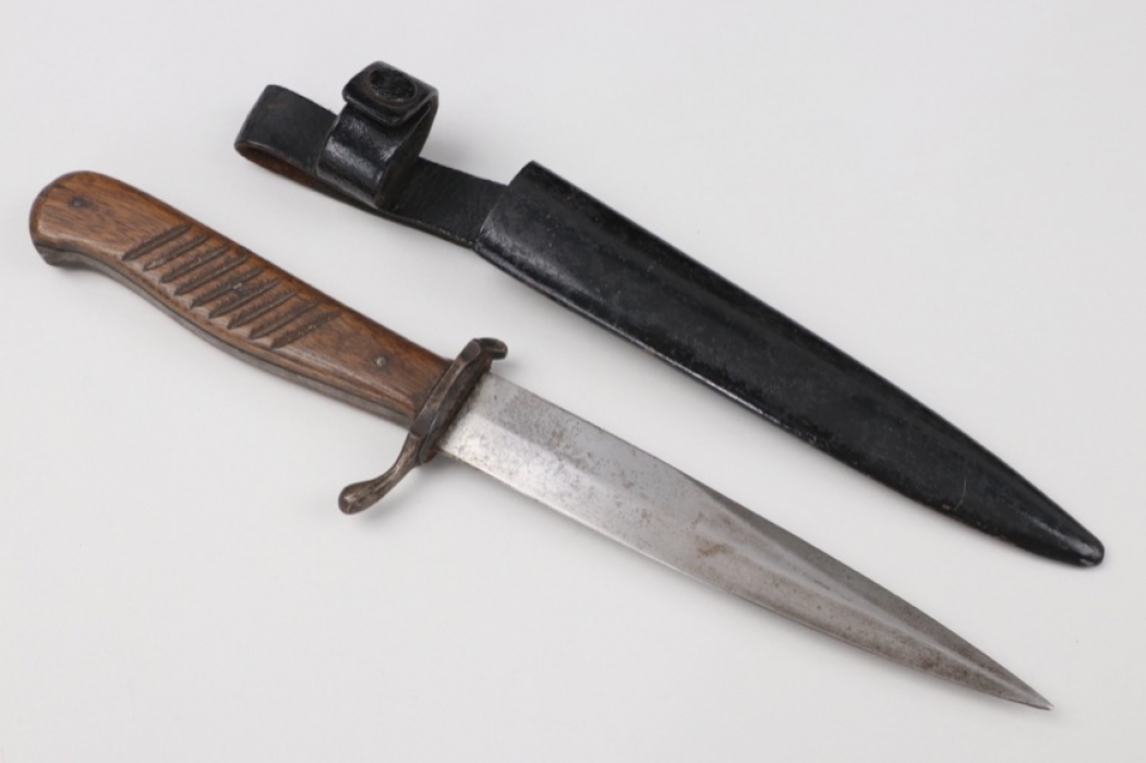 WWI trench knife