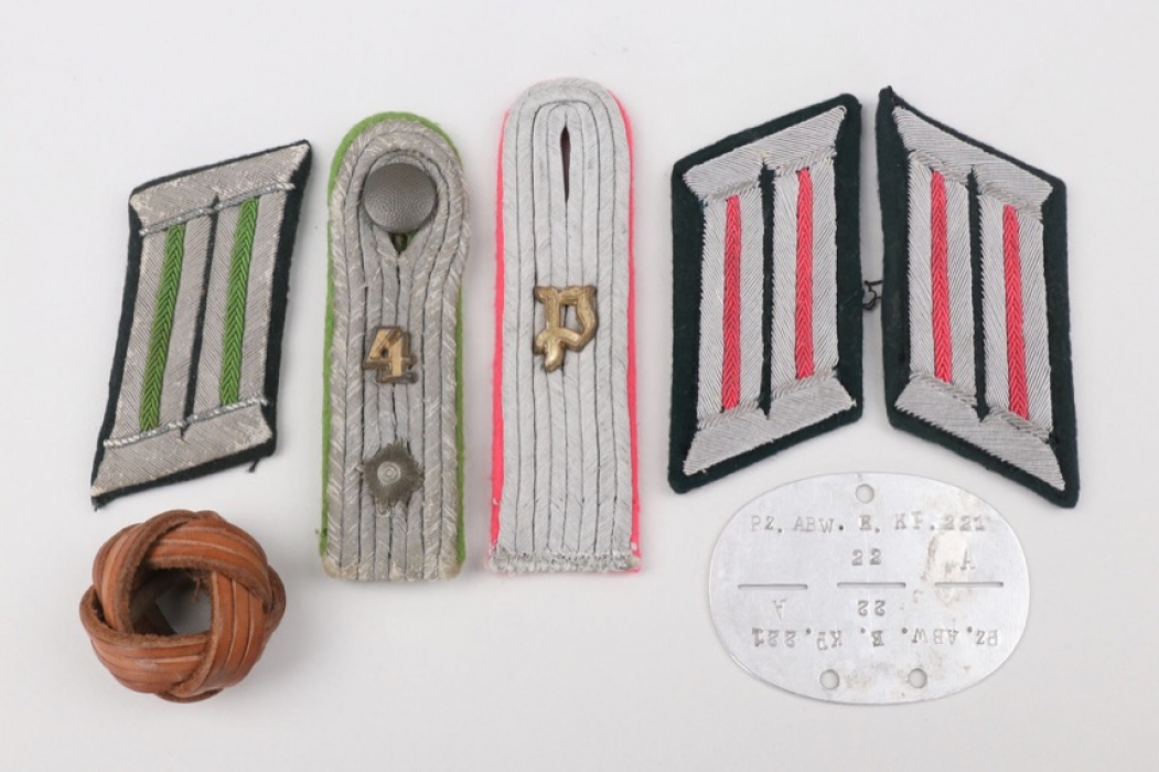 Panzer & Panzergrenadiere insignia lot & ID tag