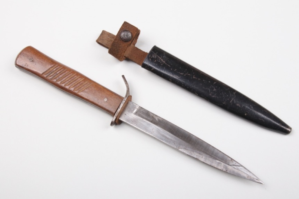 WWI trench knife