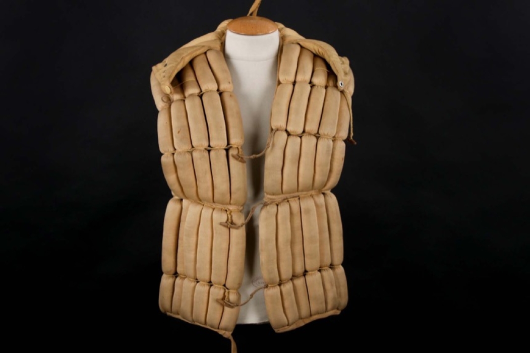 Luftwaffe "Kapok" life vest