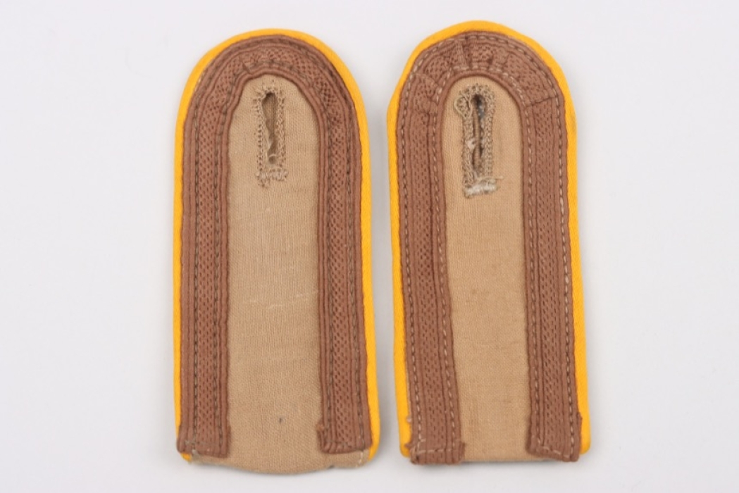 Luftwaffe flying troops tropical shoulder boards for an Unteroffizier