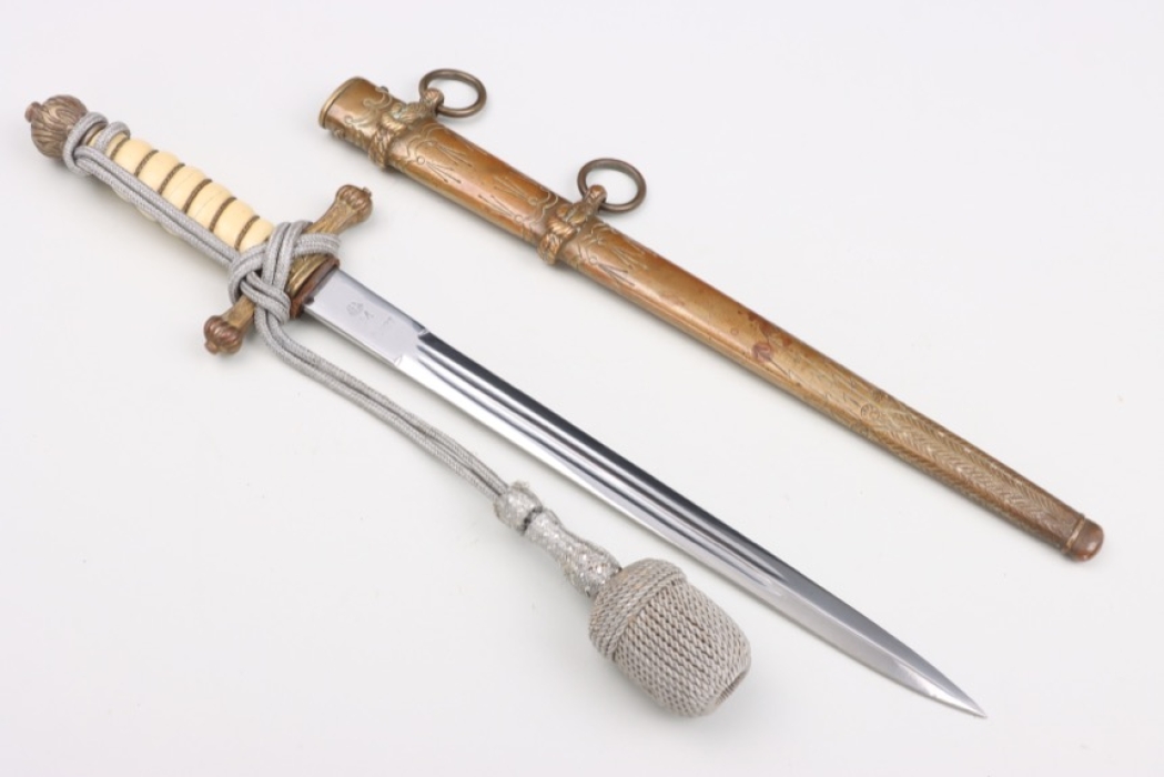 M1929 Reichsmarine officer's dagger "O.627" with portepee - WKC