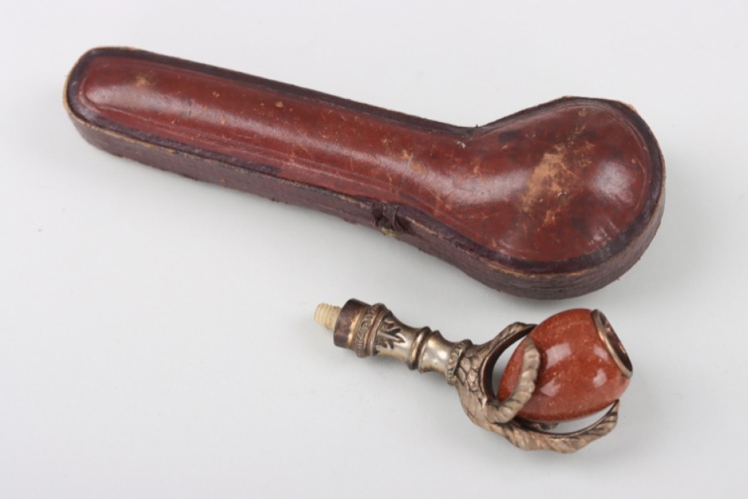 Cigar pipe in case