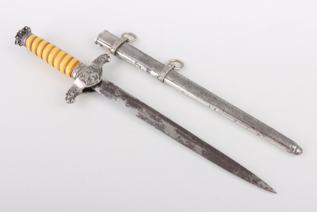 Army officer's dagger