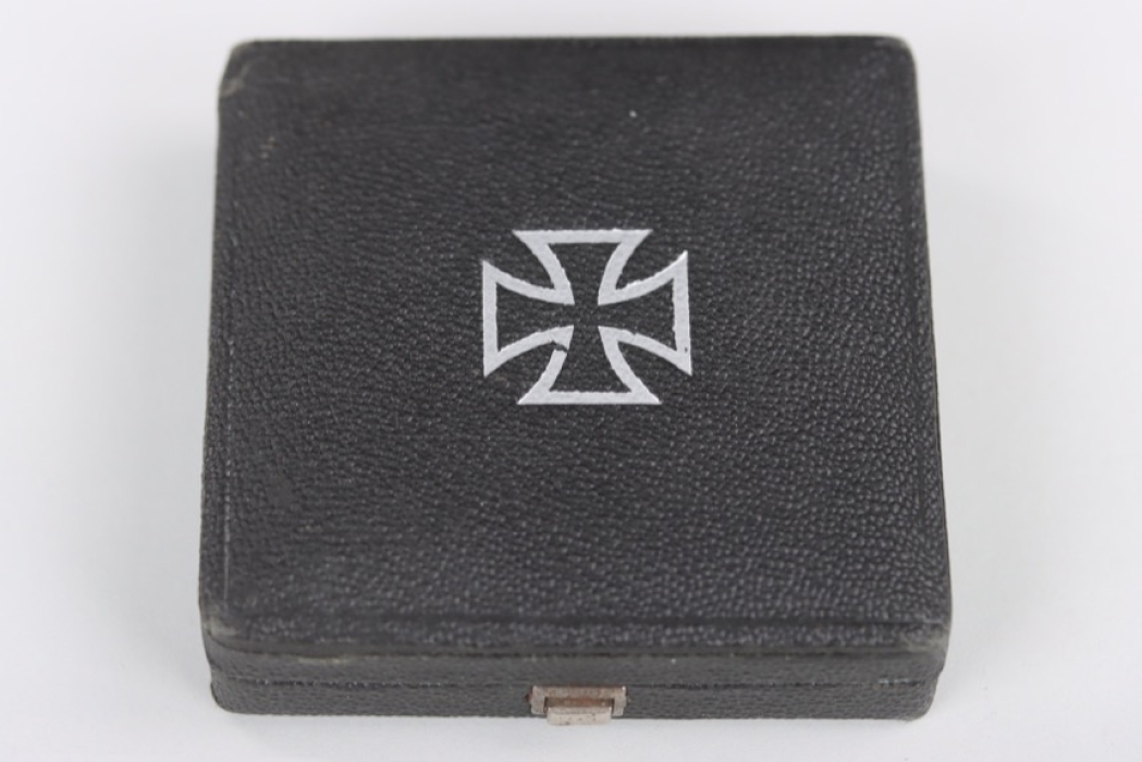 Case to 1939 Iron Cross 1st Class