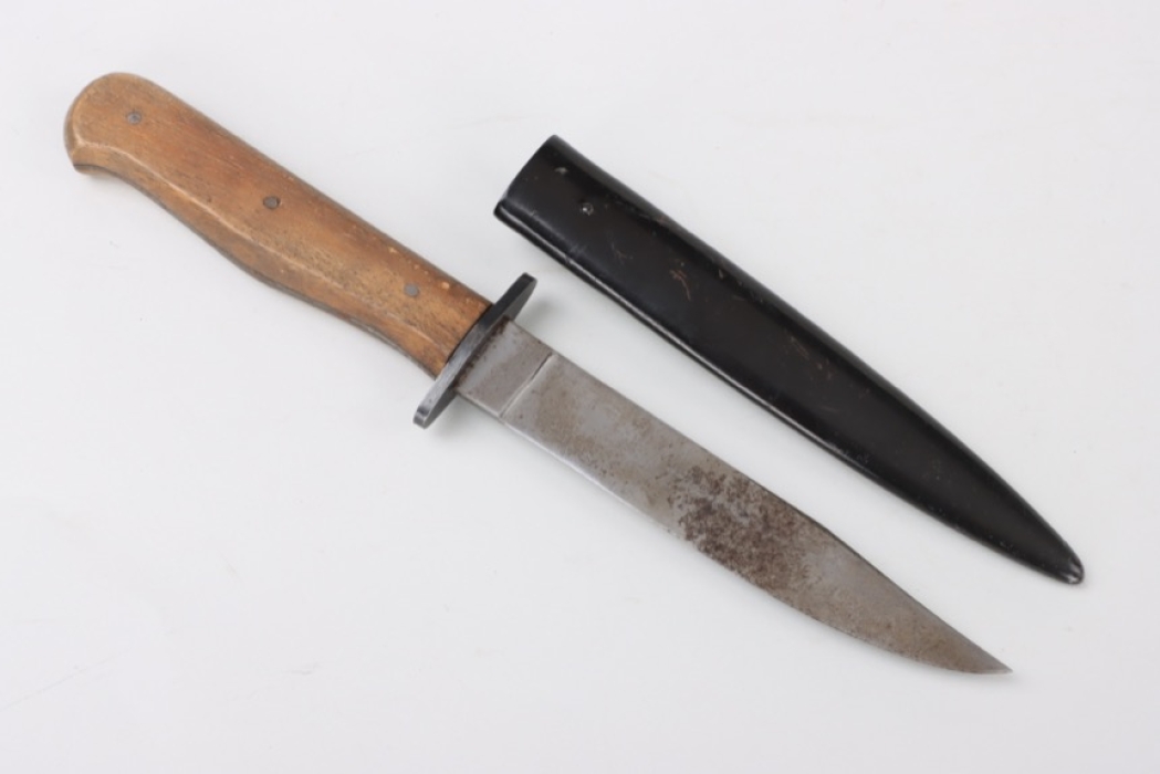 Wehrmacht trench knife