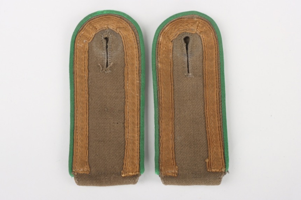 Gebirgsjäger tropical shoulder boards for an Unteroffizier