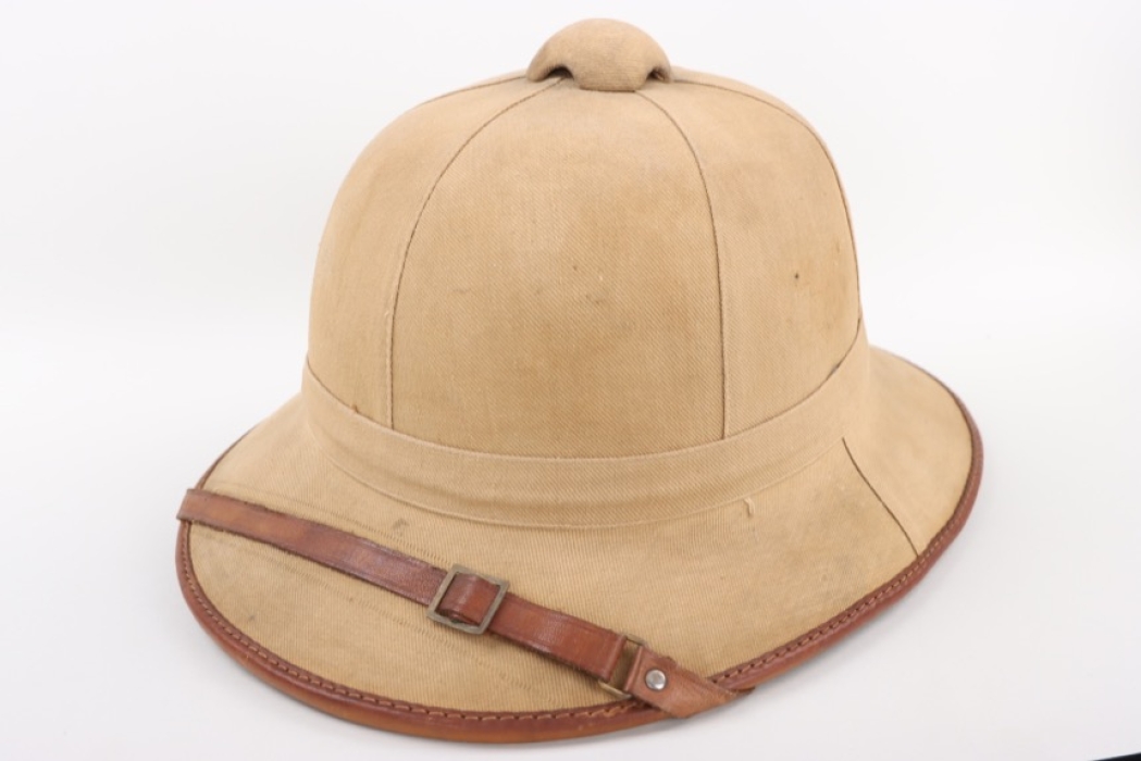 Luftwaffe Tropical pith helmet