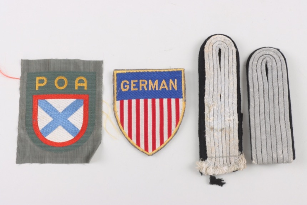 Insignia grouping