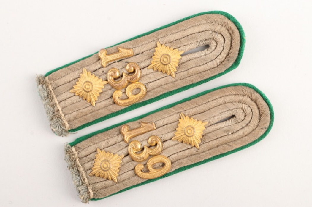 Shoulder Boards - Hauptmann in the 139th Mountain Regiment