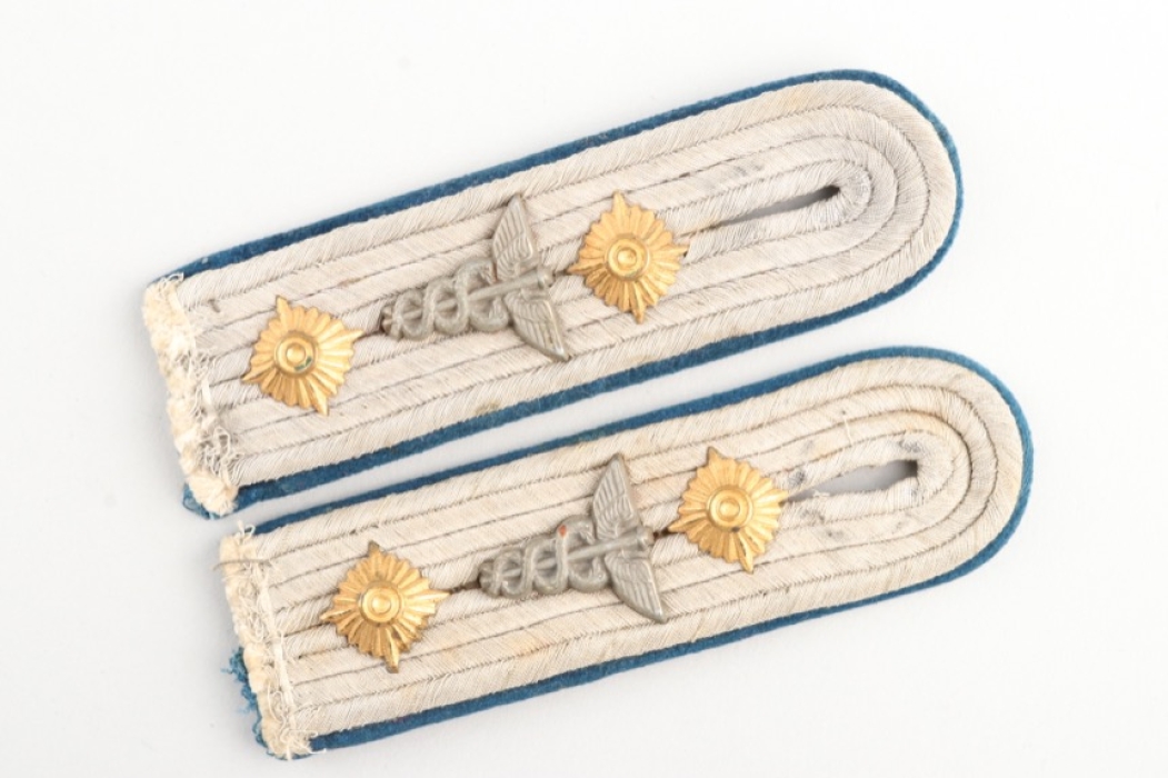 Shoulder Boards - Hauptmann Truppensonderdienst