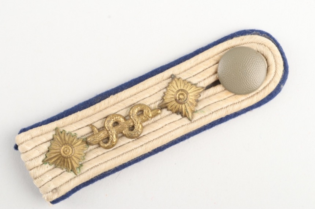 Shoulder Board - Stabsarzt