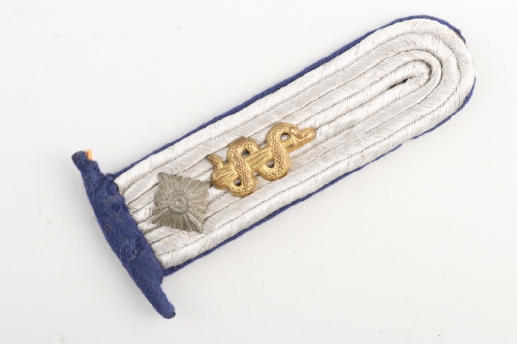 Shoulder Board - Oberarzt