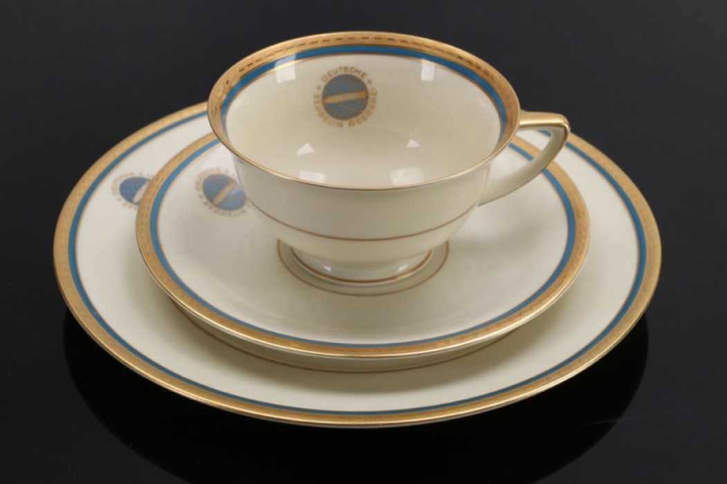 "Deutsche Zeppelin Reederei" impressive porcelain dishes