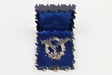 Luftwaffe Pilot's Badge (Assmann, flat wreath) in case