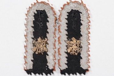 Waffen-SS "LAH" Aufklärer shoulder boards - NCO