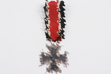 1939 Iron Cross 2nd Class - Knight's Cross size