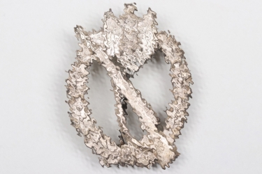 Infantry Assault Badge in silver