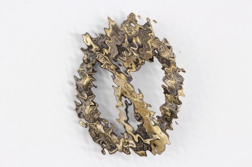 Infantry Assault Badge in bronze (hollow) 