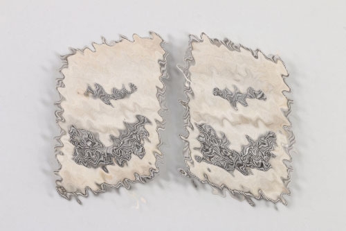 Hermann Göring officer's collar tabs 