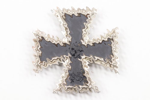 1939 Iron Cross 1st Class - "straight 9"