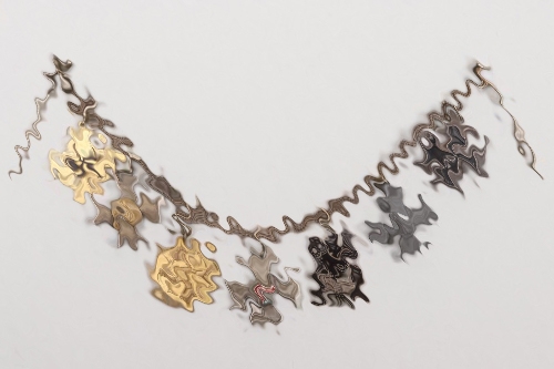 Third Reich 7-place miniature chain