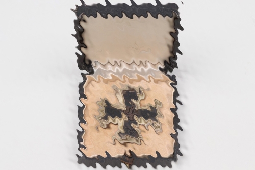 1939 Iron Cross 1st Class with case - L/11