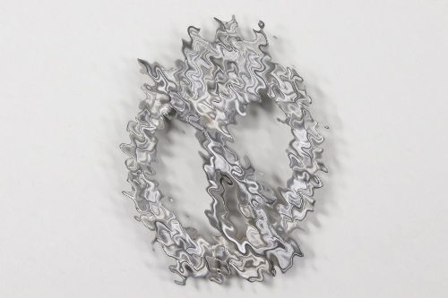 Infantry Assault Badge in silver - hollow