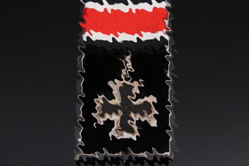 1939 Knight's Cross "lazy 2" in case - Juncker