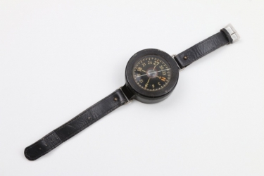 Luftwaffe flying troops arm compass