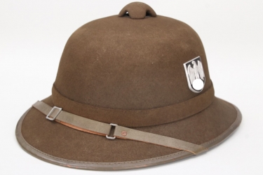 Heer tropical pith helmet - 1942