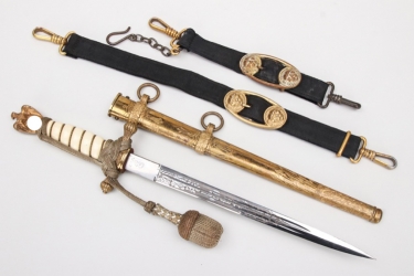 Kriegsmarine officer's dagger with hangers & portepee - WKC