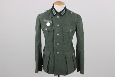 Heer M36 field tunic with smoke troops insignia