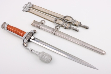 M35 Heer officer's dagger with hangers and portpee - Eickhorn