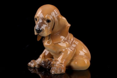 Allach porcelain No.2 - Young Dachshund sitting Prof. Theodor Kärner